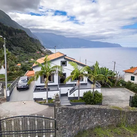 Solar Do Pico Ponta Delgada (Madeira)