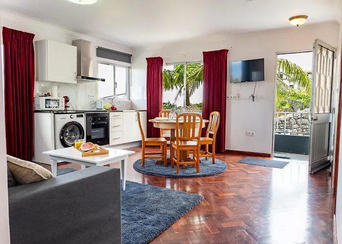 Solar Do Pico Πόντα Ντελγάδα